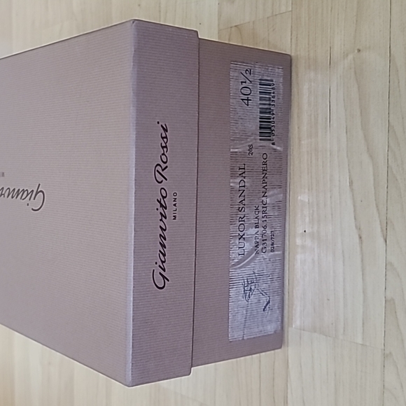 GIANVITO ROSSI EMPTY SHOES BOX excellent condition     12"×6 1/2"×4" - Picture 2 of 5
